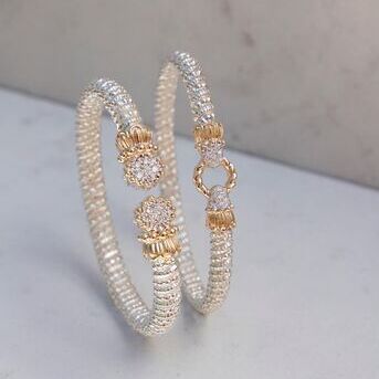 Diamonds and gold. VAHAN has the most classic bracelets that will last you a lifetime 

VAHANstyle 