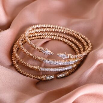 The new Petite Luxe Gold Collection is VAHANs first collection of all k gold mm bracelets. The coll