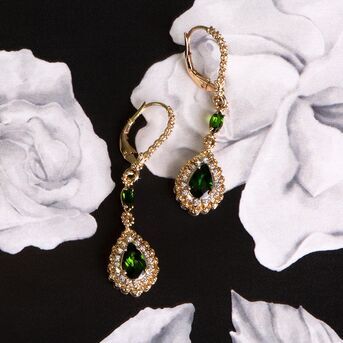 A pop of color is all you need with our chrome diopside drop earring set 