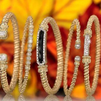 Make a striking statement with VAHANs stackable diamond bracelets. Worn together or solo, each piec
